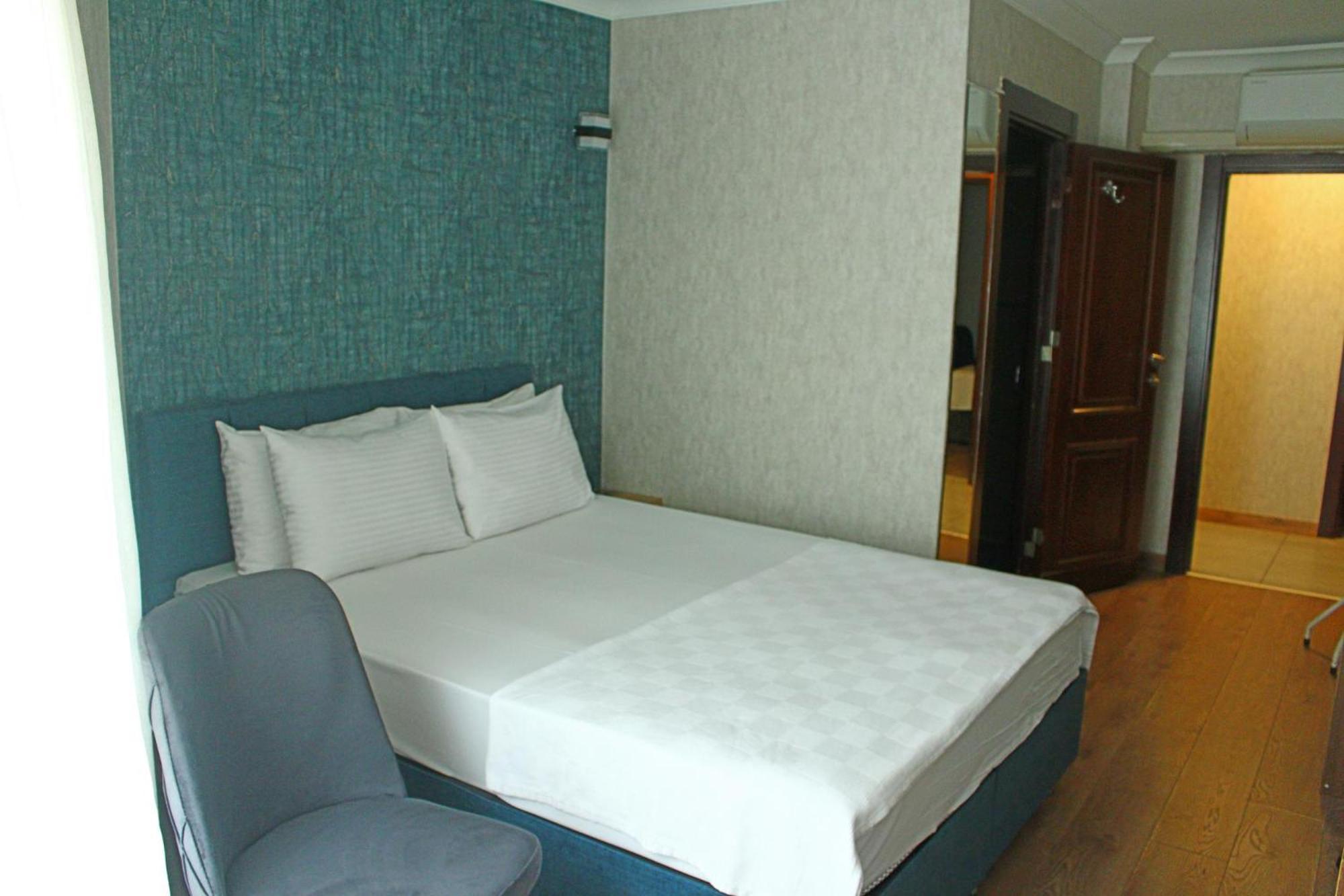 Red Otel